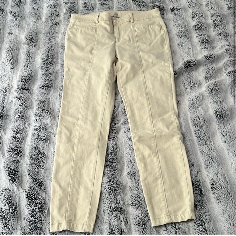 LOFT Women’s Beige Skinny Pants